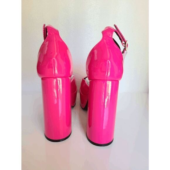 Barbie Pink Artificial Patent PU Leather Closed Toe Platform Pumps SIZE 7 NEW - Picture 8 of 15